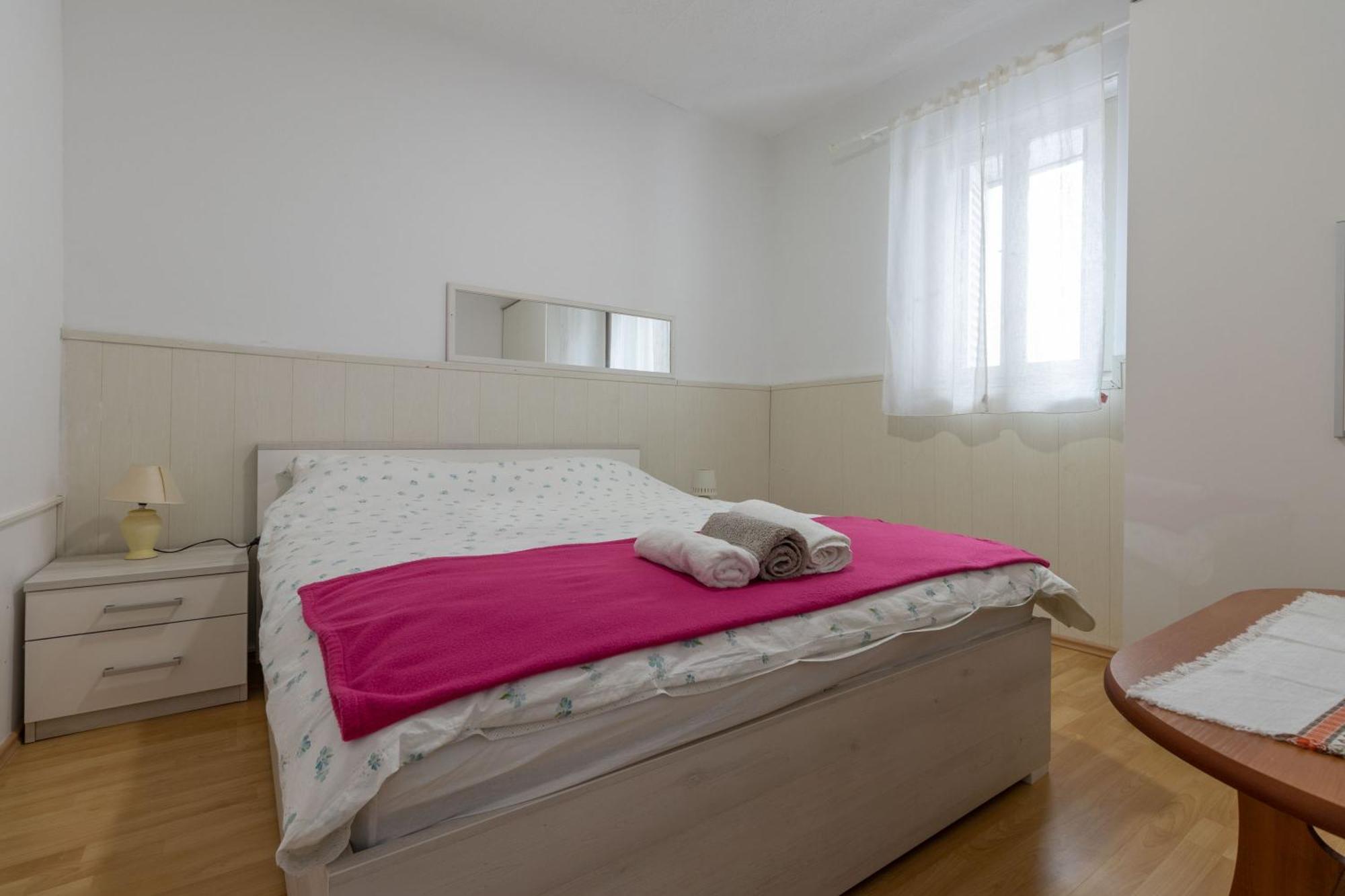 Ulica Dvori Narca 12 Apartment 4+2 Per. Baška Eksteriør bilde