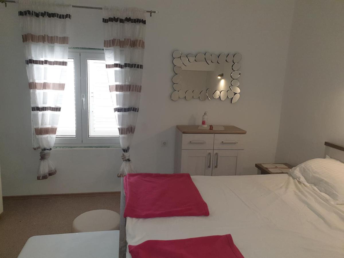 Ulica Dvori Narca 12 Apartment 4+2 Per. Baška Eksteriør bilde